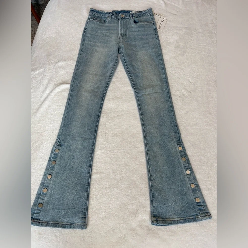 NWT - Blank NYC Hoyt High-Rise Mini Flare - size 28 - Picture 3 of 16